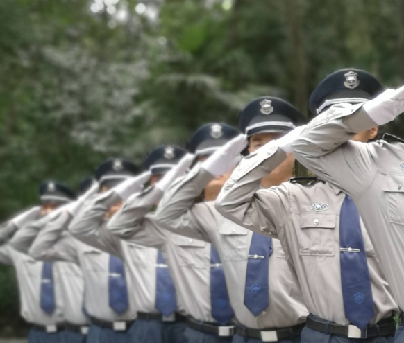 銀行安保體系通常涵蓋物理防護、人員管理、技術防控、應急處置